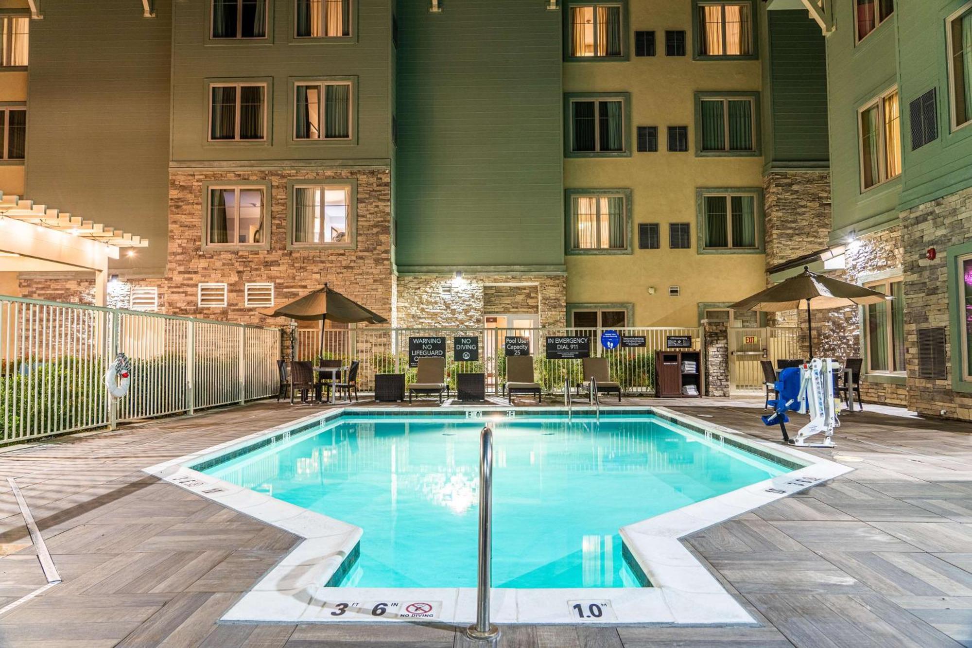 Homewood Suites By Hilton Pleasant Hill Concord Eksteriør billede